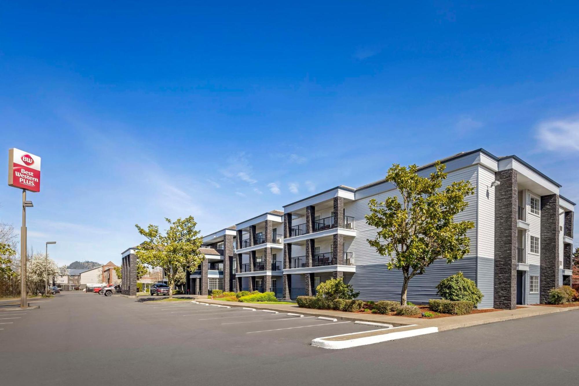 Best Western Plus Grand Manor Inn Springfield Exteriör bild